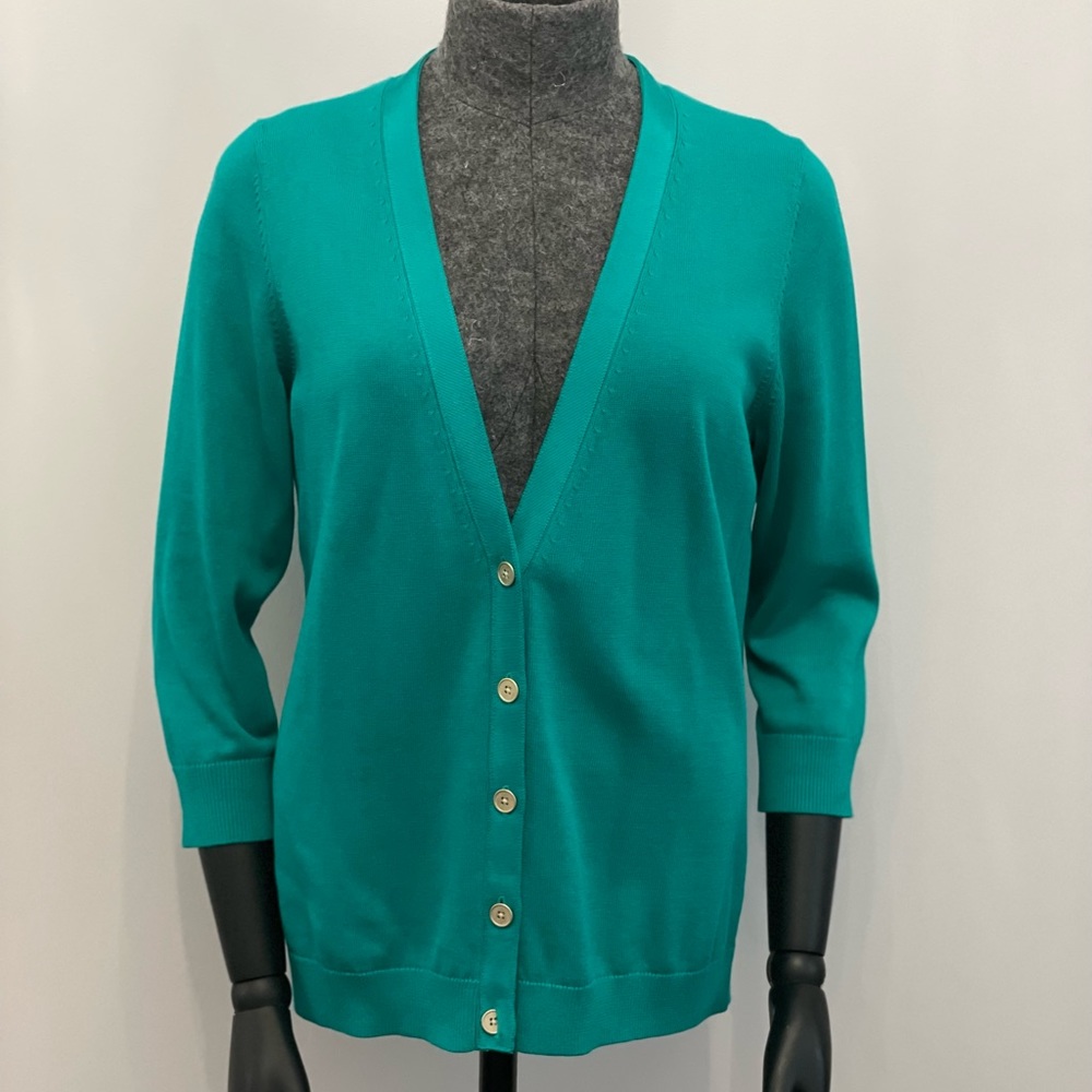 Talbots V-neck cardigan in very good condition size S